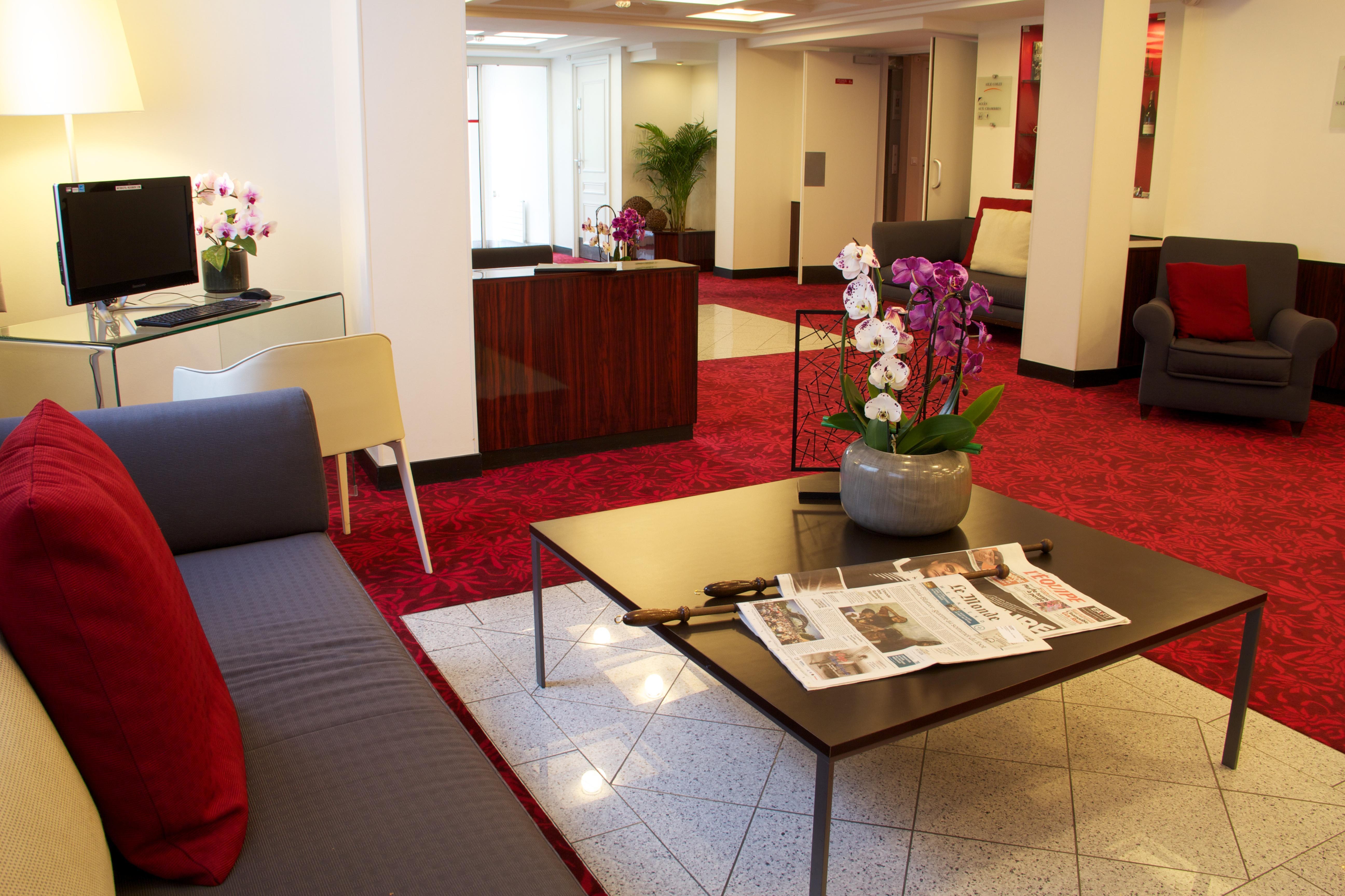 Hotel Le Richemont Paris Exterior photo