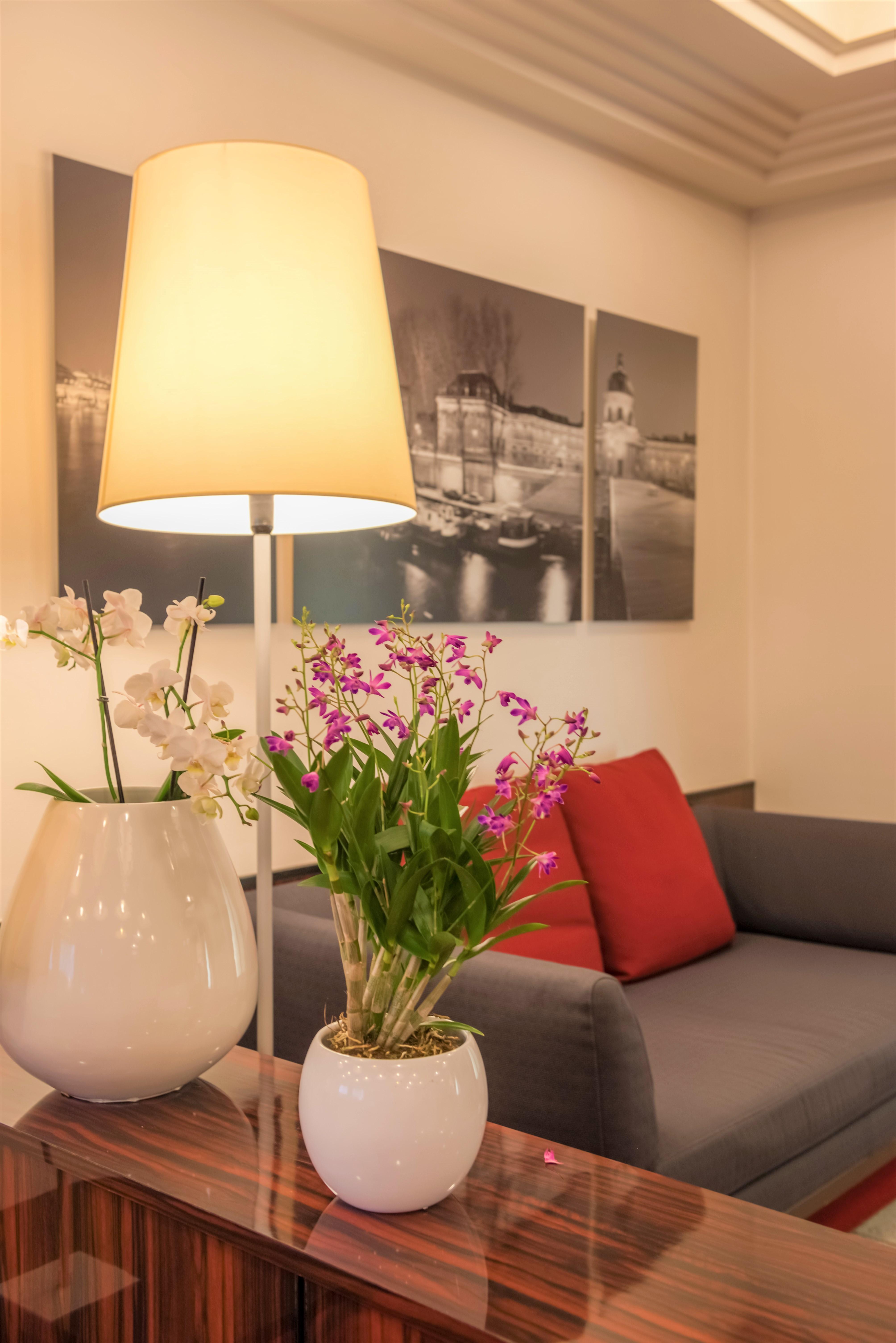 Hotel Le Richemont Paris Exterior photo